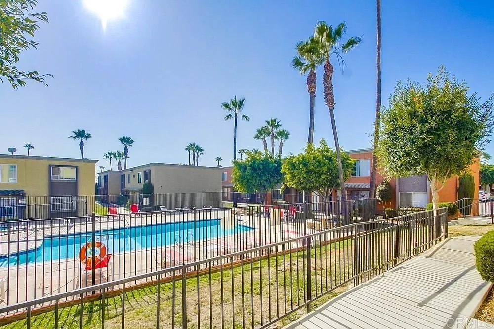 Community pool - 1651 Pentecost Way #2