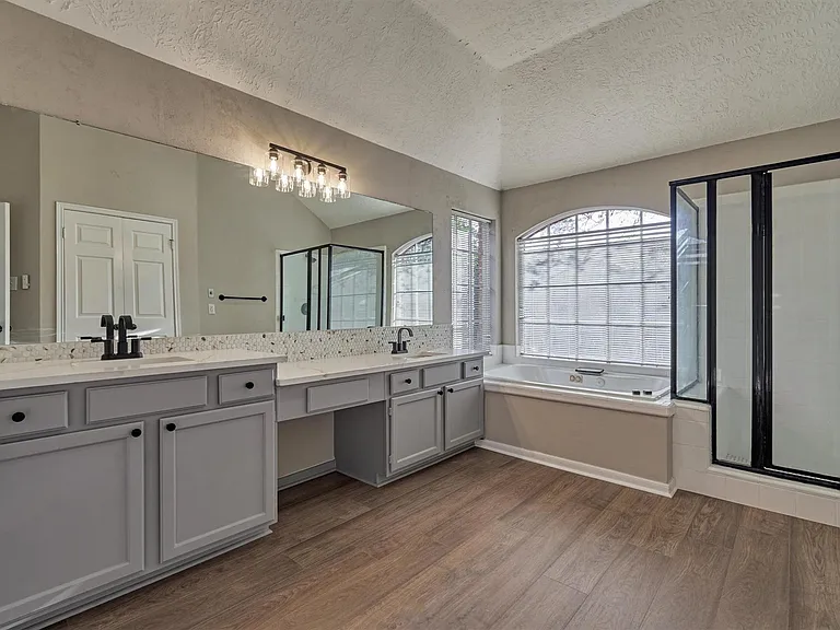 15419 Redbud Leaf Ln — Photo 15