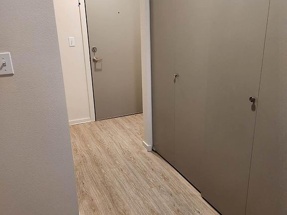 3rd image of 3829 California Ave SW #107
