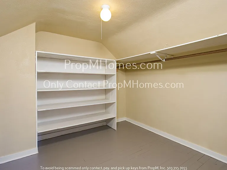 5127 SE Tibbetts St — Photo 13