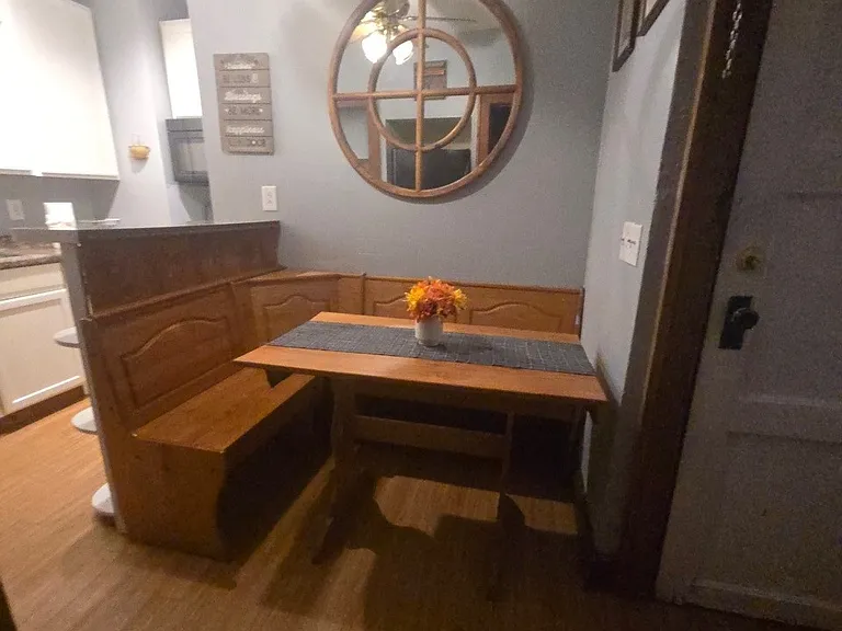 415 Ford St #1W — Photo 3