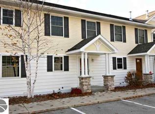 1500-7 Kent St, Traverse City, MI 49686