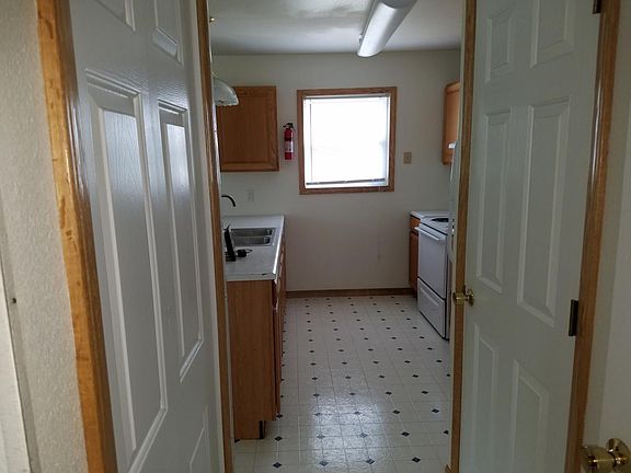 4th image of 1019 Fuller Ave #1