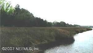 1100' Nassau Riverfront