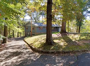 614 Lakeview Cir, Morganton, GA 30560