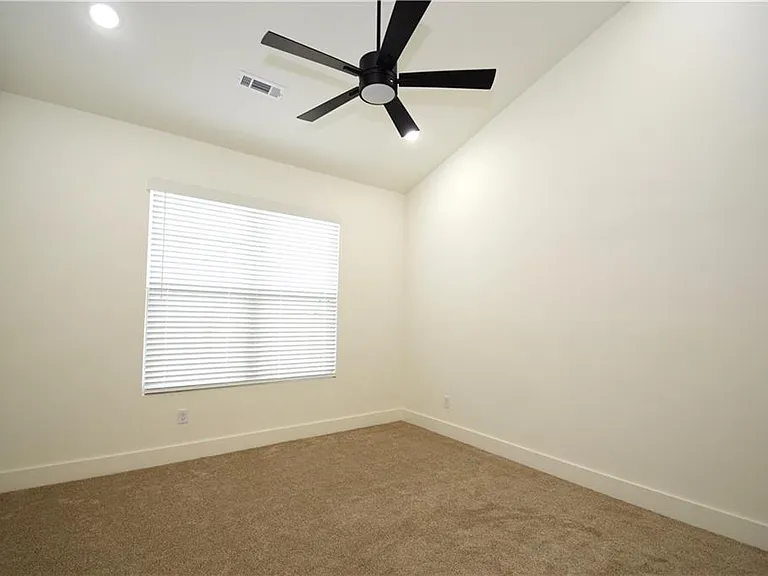 674 Sun Meadows Loop — Photo 12