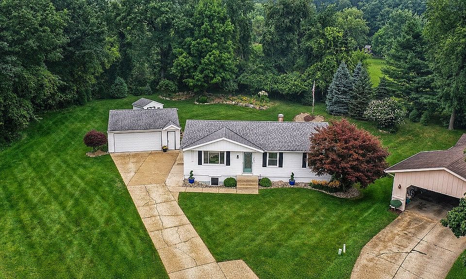 1st image of 173 Clayton Ct NE