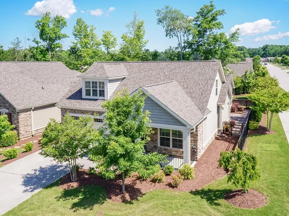 1412 Abbotsford Way, Cary, NC 27519