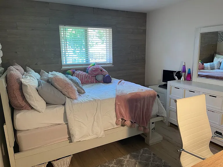 7855 Greenridge Way — Photo 5
