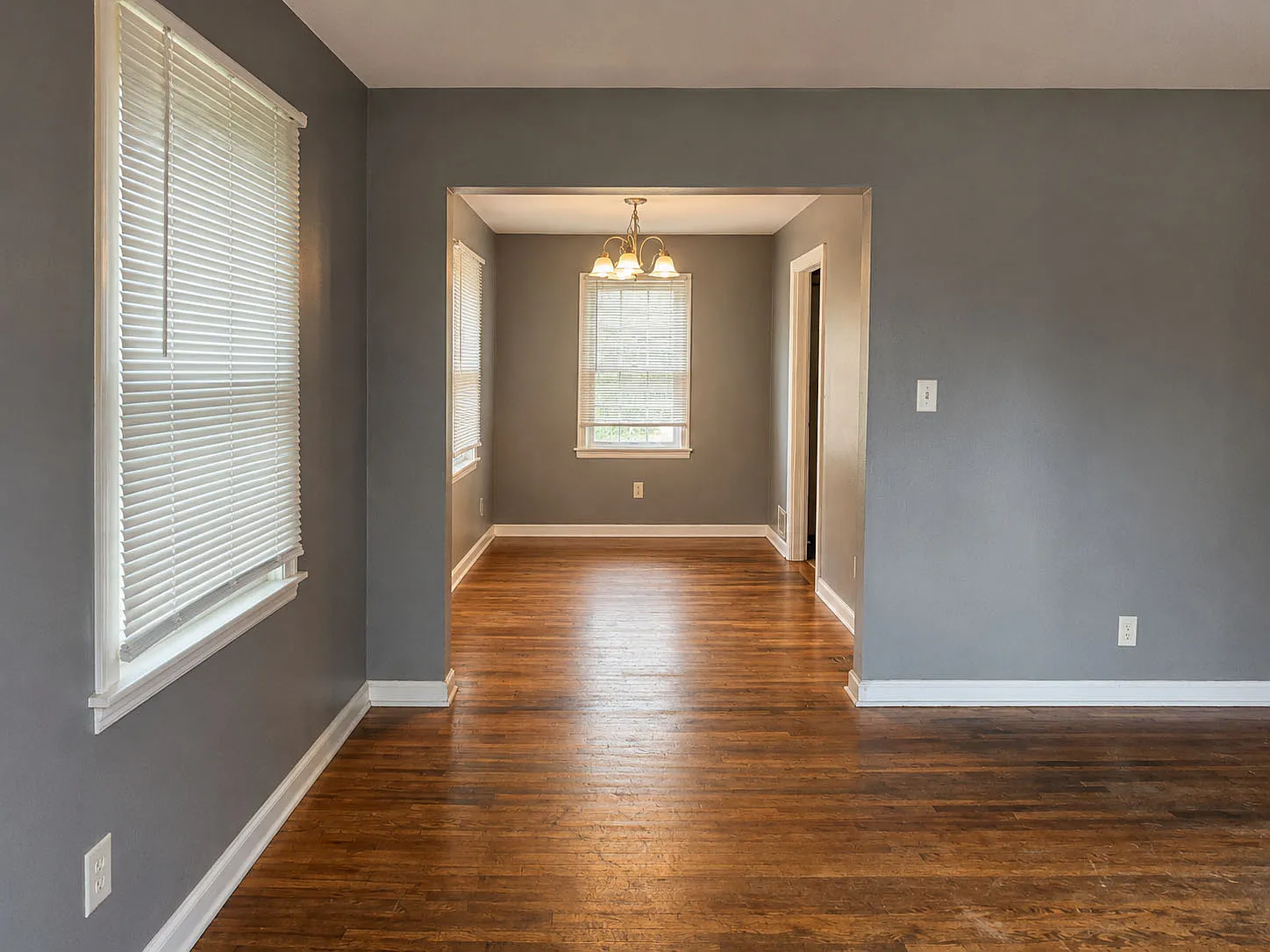 3 bed, 1040 sqft, $1,695 — Photo 3