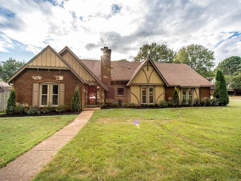 1st image of 2987 Honey Tree Dr