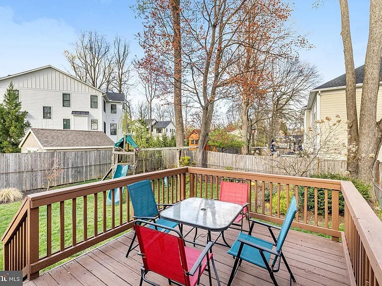 205 Tapawingo Rd SW — Photo 31