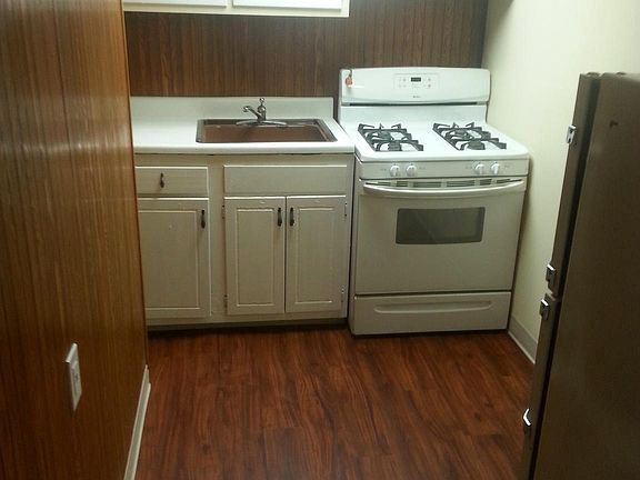 2nd image of 231 E Girard Ave APT 3