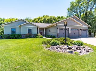 W8051 Country Ave, Holmen, WI 54636