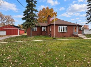 2554 Huron Rd, Kawkawlin, MI 48631