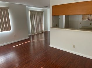 1049 Linden Ave #10, Glendale, CA 91201