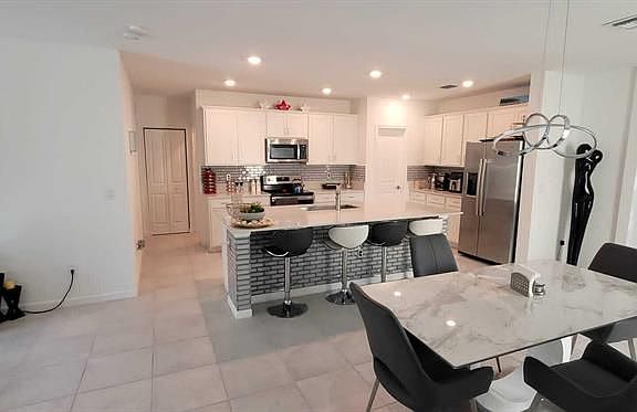 5th image of 740 Worlington Ln
