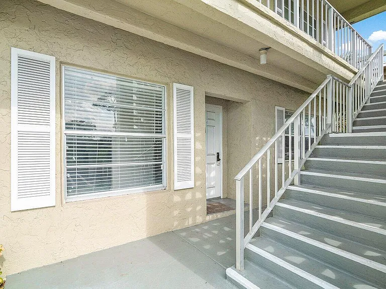 1021 Flame Vine Ave — Photo 24