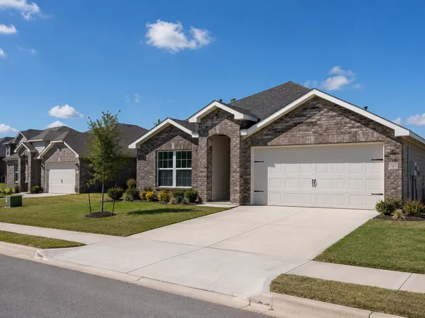 632 S Neon Ave, Fayetteville, AR 72704