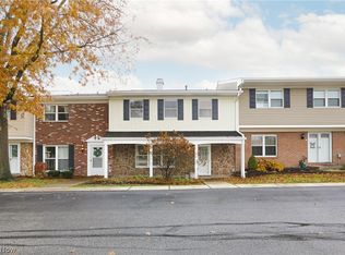 2133 Greenway Dr #6, Uniontown, OH 44685