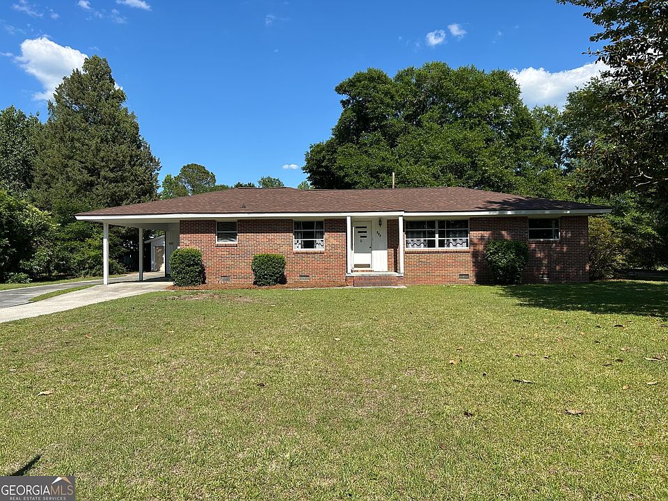 1st image of 227 Dogwood Dr