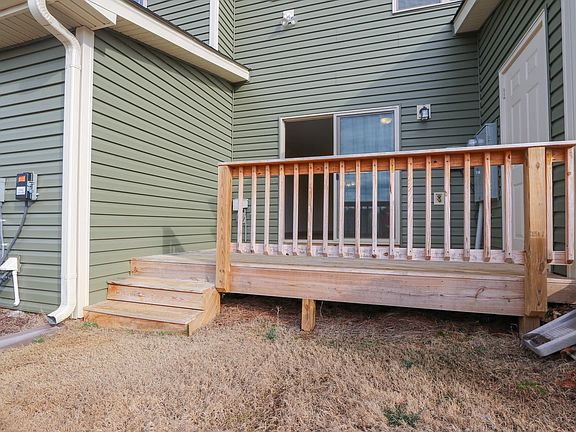3rd image of 45 Piedmont Pl