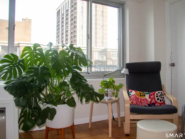 100 York Street #7E, New Haven, CT 06511