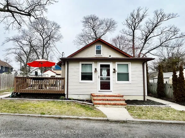 1032 2nd Ave, Wall Township, NJ 07719