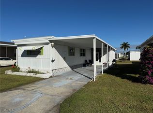 49 Poinsettia Dr, Fort Myers, FL 33905