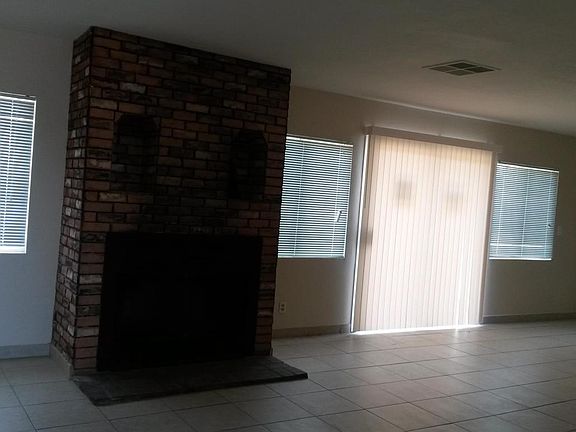 2nd image of 45557 Foxton Ave