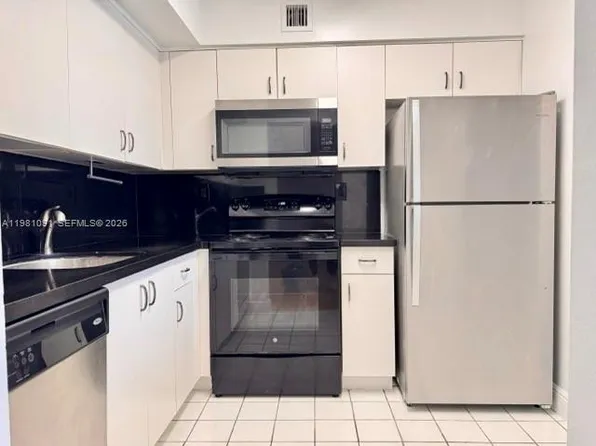 3300 NE 191st St, Aventura, FL