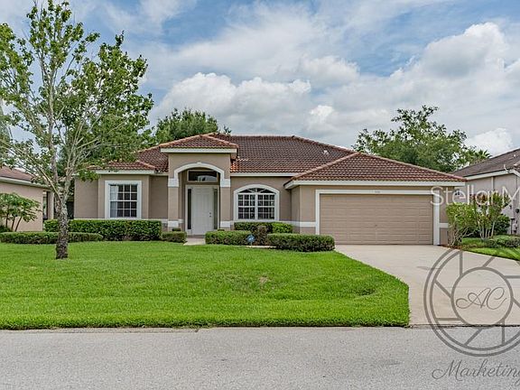 2nd image of 440 Bay Leaf Dr