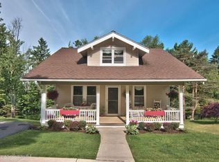 329 Highland Ave, Clarks Summit, PA 18411