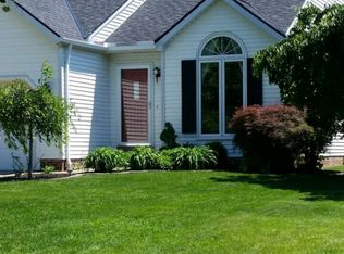 4329 Grannis Rd, Fairview Park, OH 44126