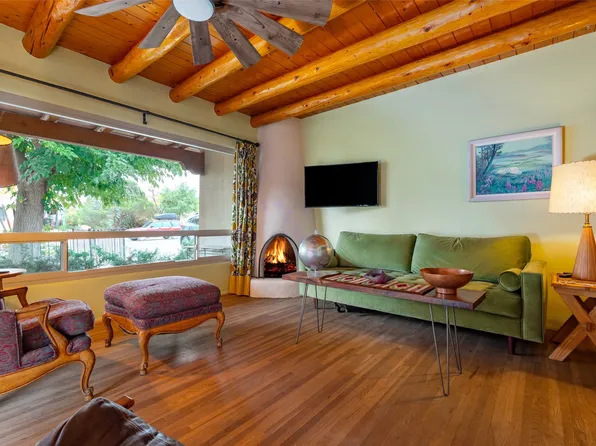 1304 Luana St, Santa Fe, NM 87505