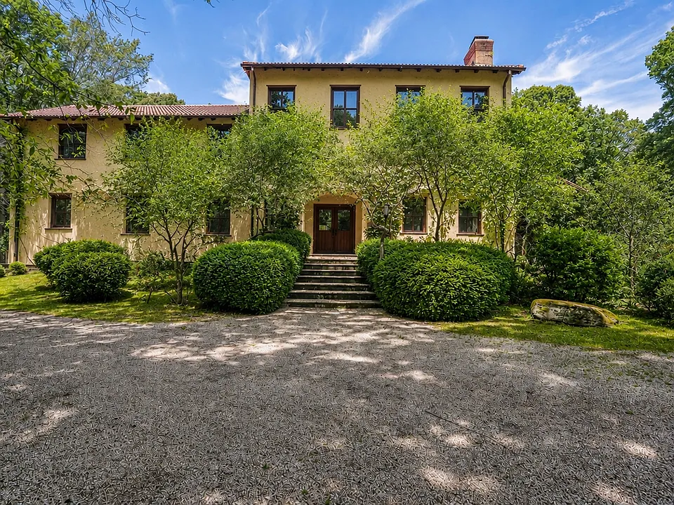 12 N Haven Way