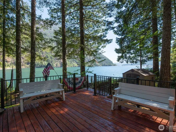 41 N Staircase Ridge Road S, Hoodsport, WA 98548