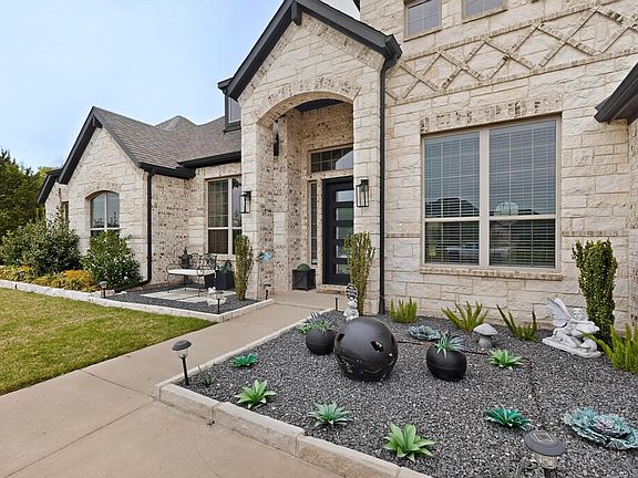 2nd image of 324 Ledstone Ct