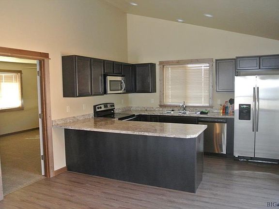4th image of 6A Eliza Dr