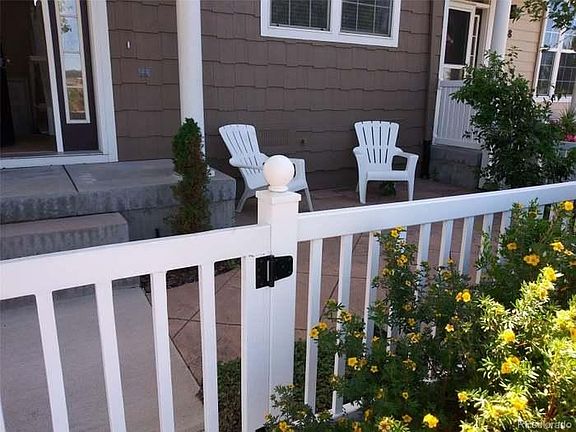 Front entry courtyard
