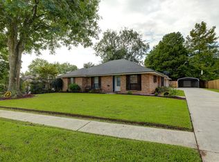 109 Sumter Ave, Broussard, LA 70518
