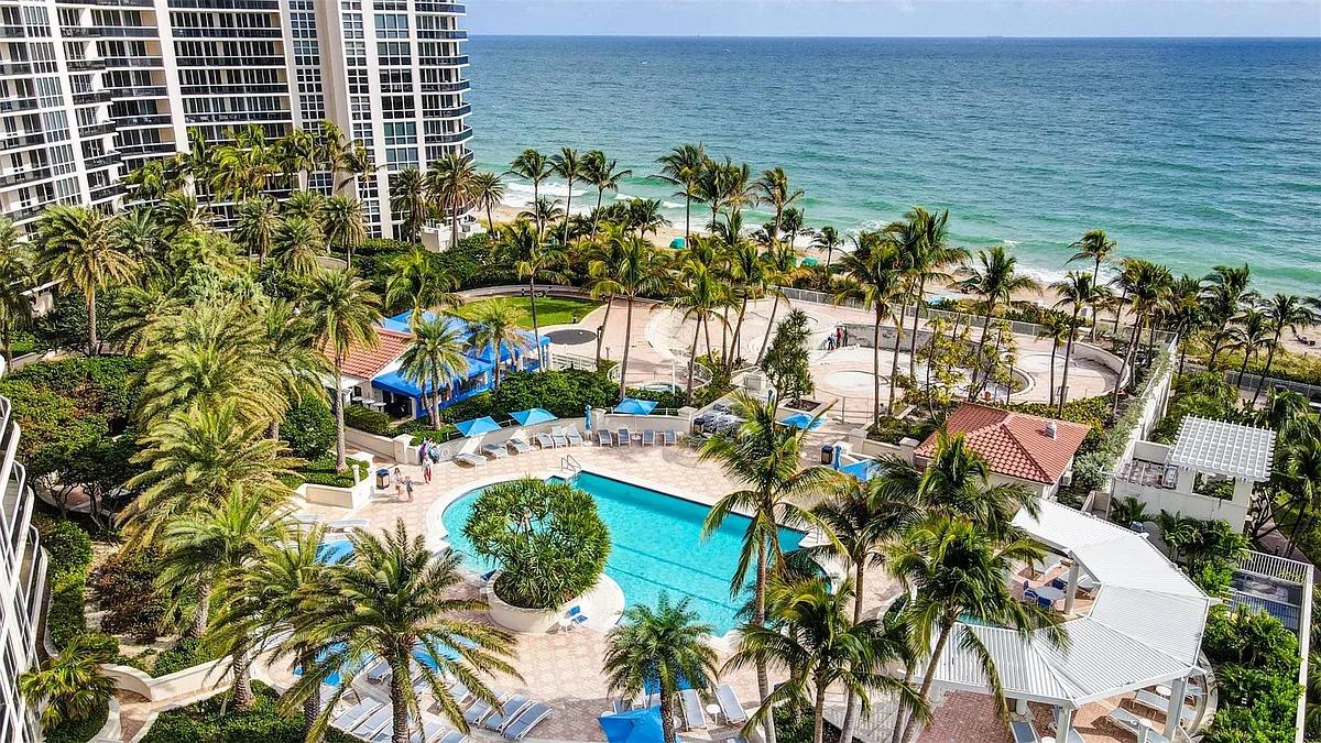 Building Photo - 3100 N Ocean Blvd #2103