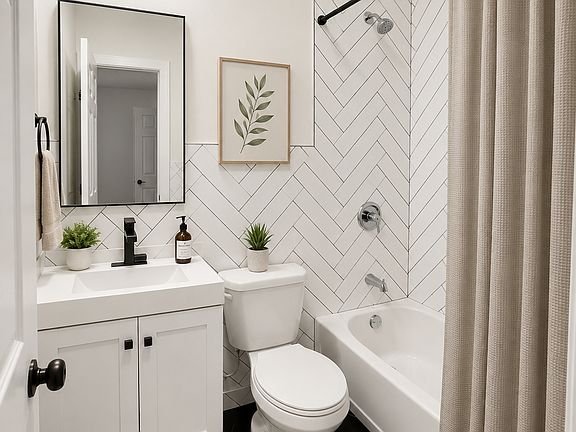 4th image of 221 Schenectady Ave #1F