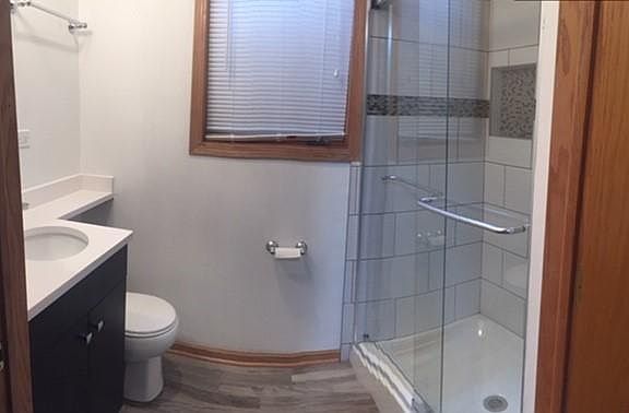2nd image of 830 S Claremont Ave APT 3