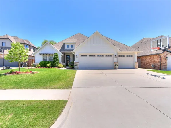 1908 SW 39th Ct, Moore, OK 73160
