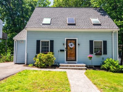 108 Deforest St, Roslindale, MA, 02131