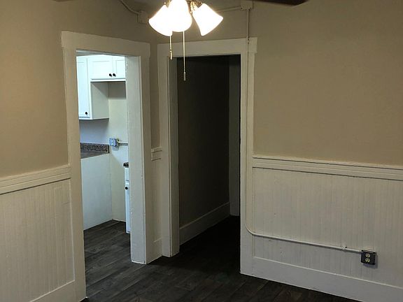 3rd image of 512 Quitman St #1