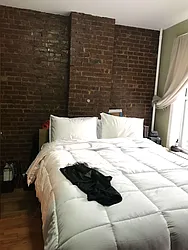 Rented by Zikos Realty Services