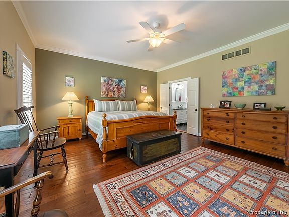5th image of 5 Clarke Ct