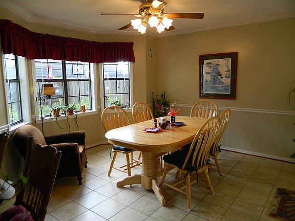 4th image of 500 Margiana Dr